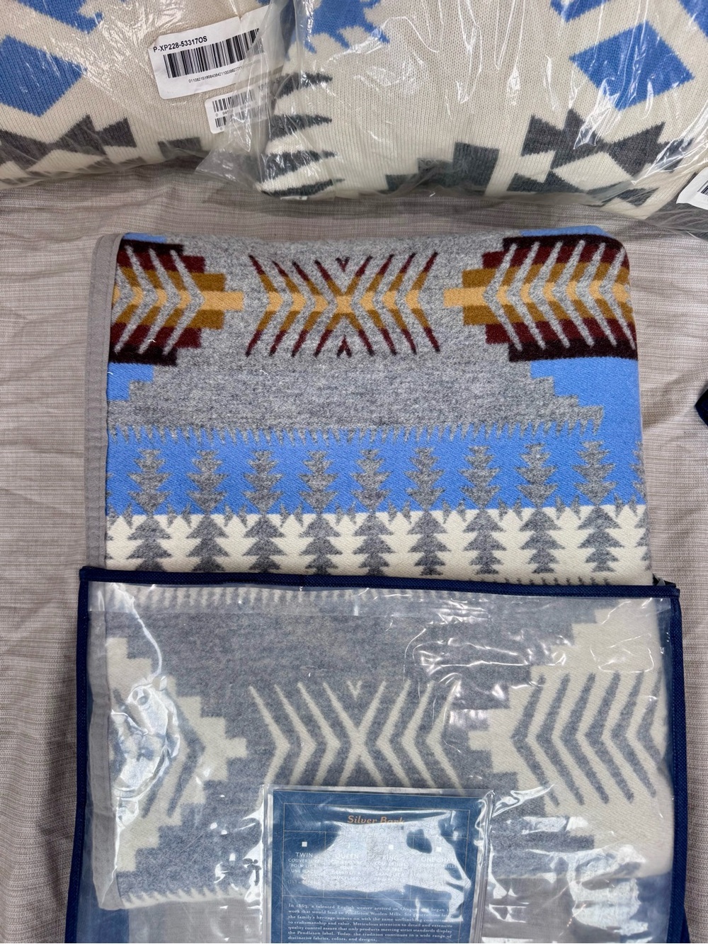 NEW Pendleton Silver Bark Queen Wool Blanket 5-Pc Set - Picture 2 of 5
